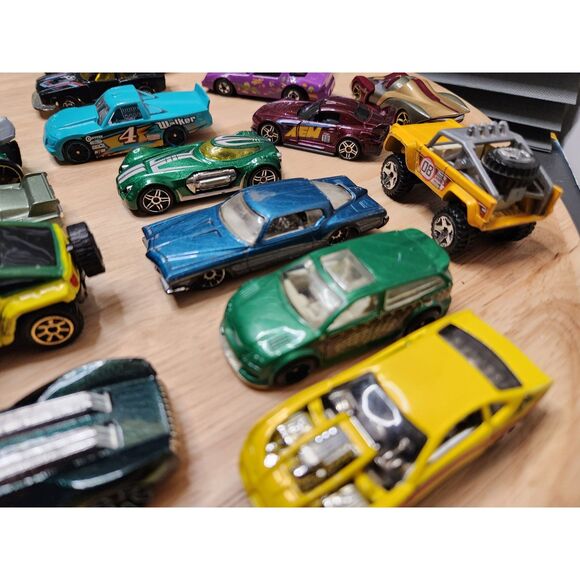Mixed Brand Boys’ Toy Cars – Play Vehicles Collection - Picture 8 of 14